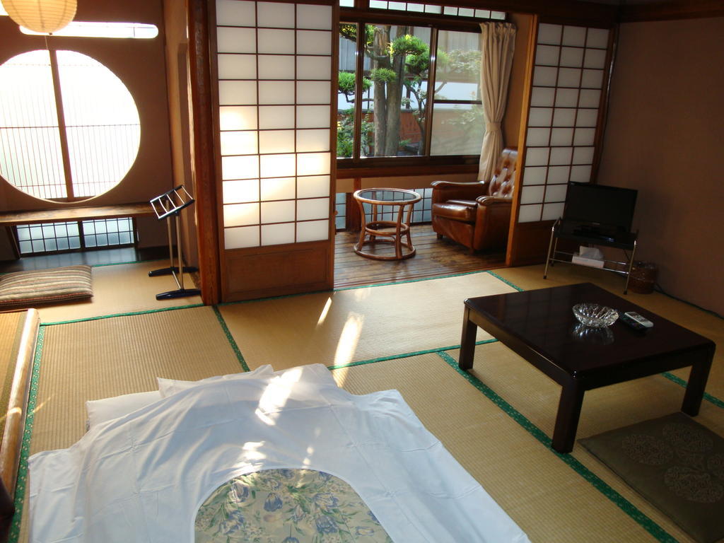 福岡 鹿岛本馆日式旅馆酒店 外观 照片